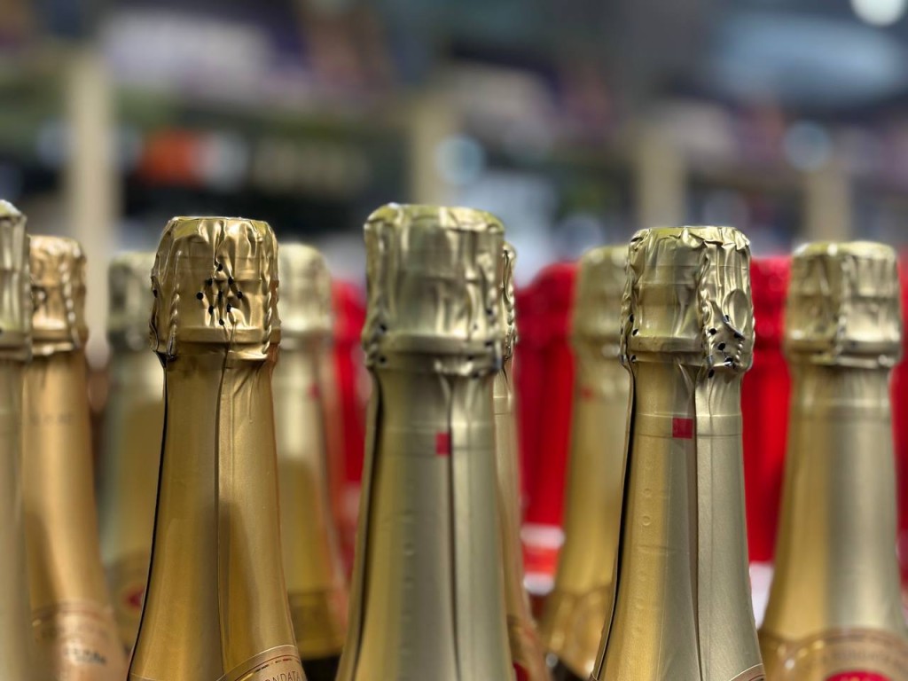 Январский марафон под градусом — это запой: что такое злоупотребление алкоголем и где грань с зависимостью