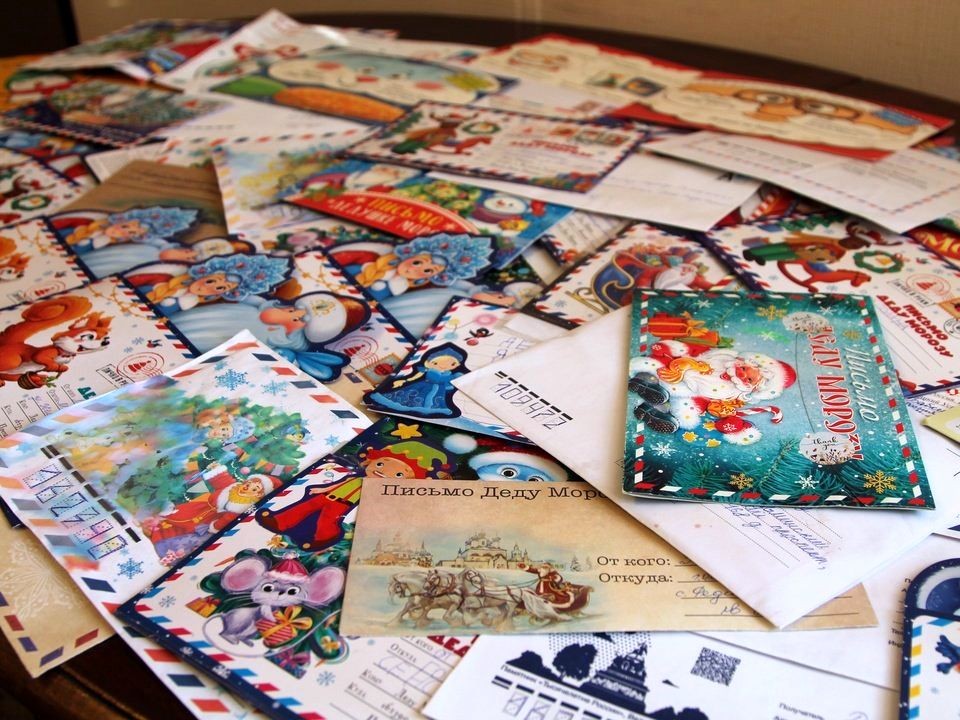 Как выбрать и где найти красивые открытки на Старый Новый Год