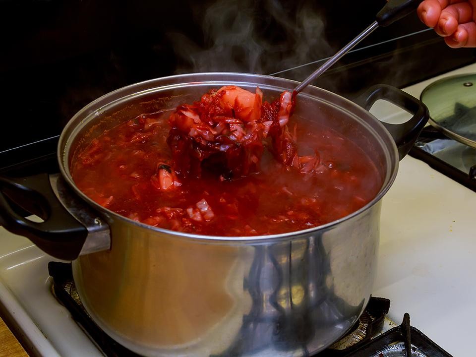 Год щедрого урожая: овощи для борща упали в цене