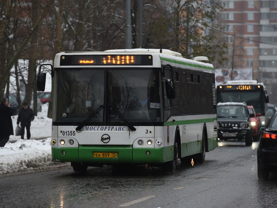 Начало рабочей недели без опозданий: автобусы в «Пироговской Ривьере» вошли в график