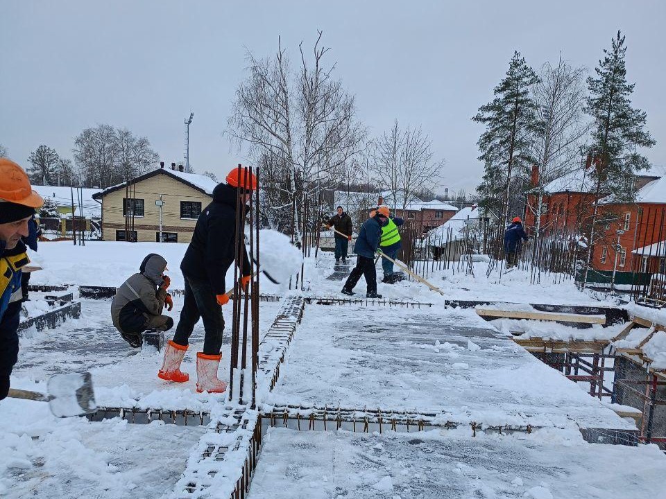 От снега до бетона: как возводят спорткомплекс в Клину для 2,5 тыс. юных атлетов