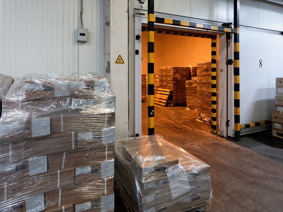 Грузчик зарабатывает больше IT‑директора: названы неожиданные лидеры по зарплатам