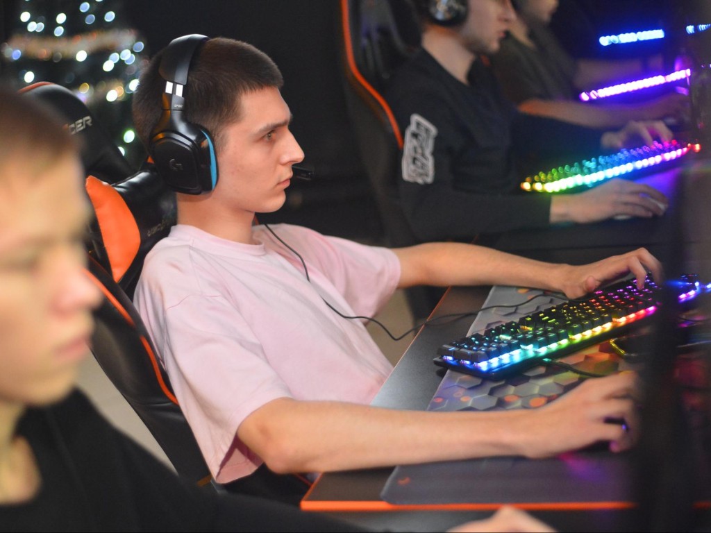 Стали известны победители кибербаттла по Counter-Strike 2 в Шатуре