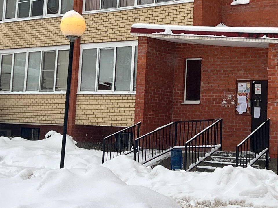 Кольцо у школы снова со светом: где еще в Черноголовке восстановили освещение