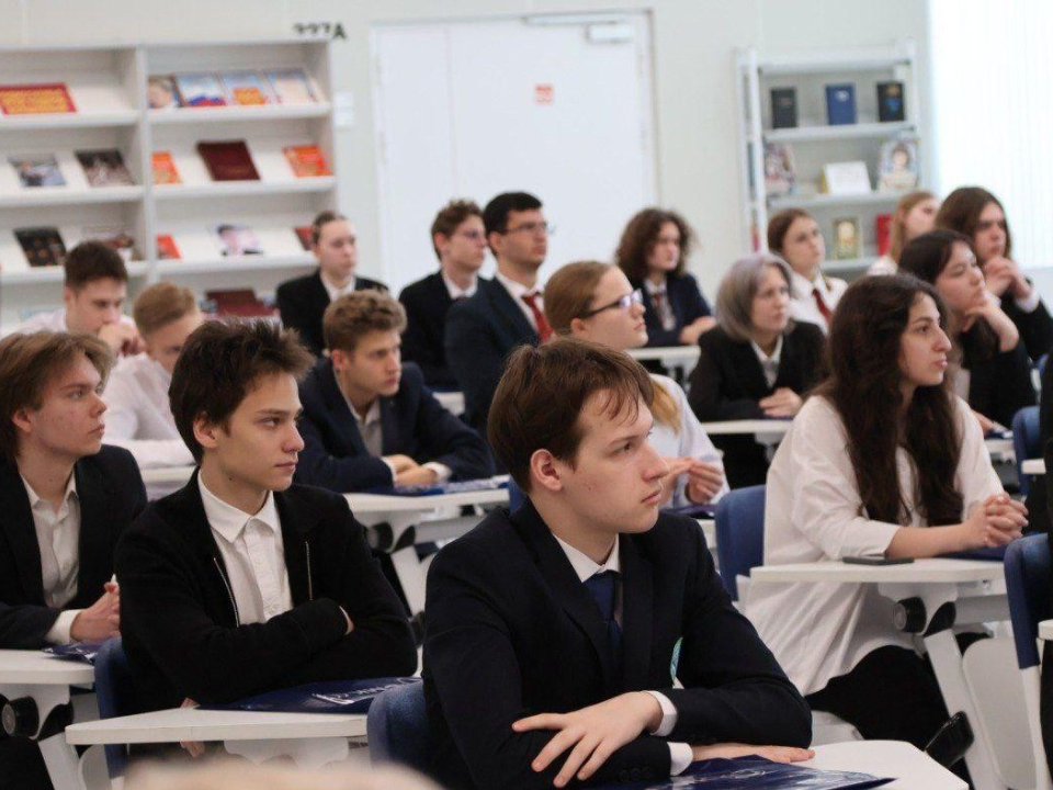 От школьной парты до завода: как проект «Наука в регионы» меняет будущее Ступина