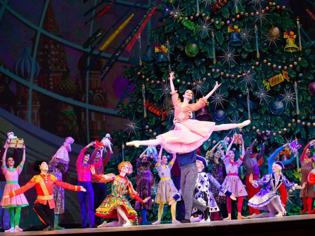 «Волшебство стирает границы реальности»: подмосковных зрителей ждут на балете «Продавец игрушек» в Кремле