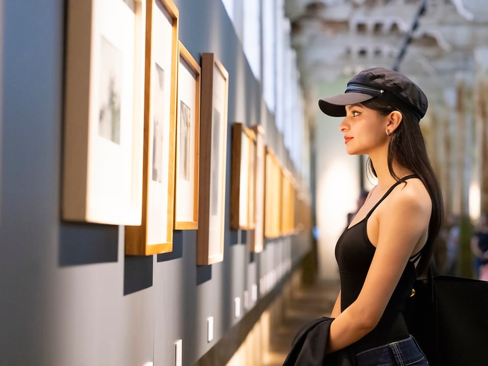 «В поисках себя»: в Лыткарине откроется бесплатная выставка молодой художницы