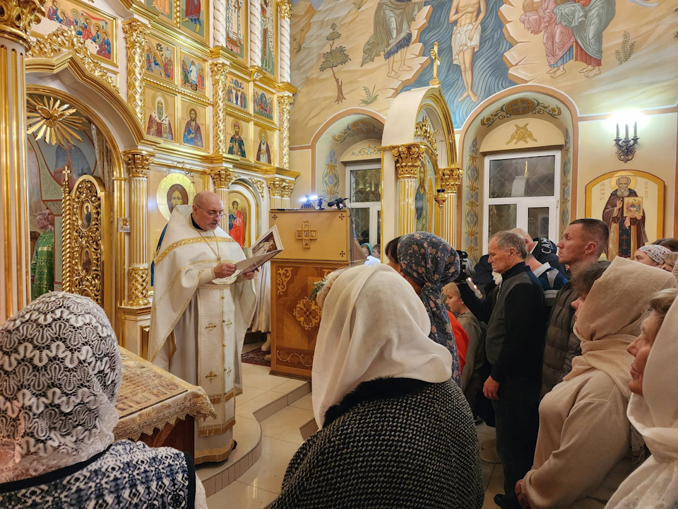 Рождественские службы пройдут в храмах Чехова в ночь с 6 на 7 января