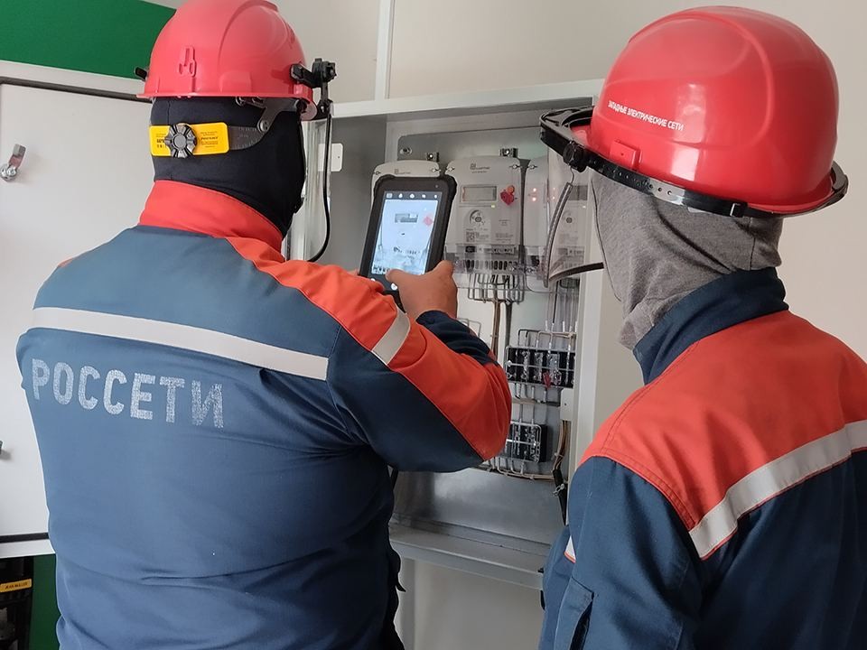 Подачу электроэнергии возобновят в течение двух часов в Краснозаводске