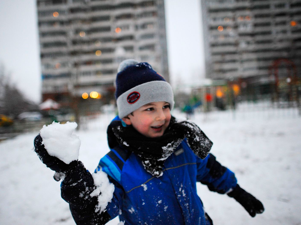 В Химках дети открыли «аренду снежков» прямо во дворе