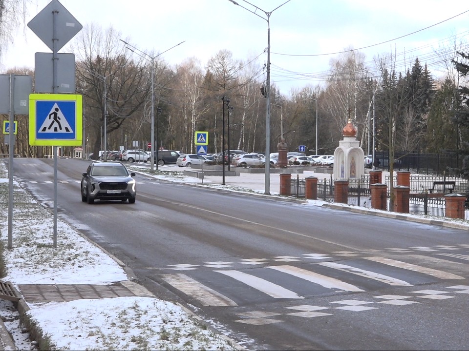 Во Власихе досматривают автомобили и проверяют пропуска до 12 января