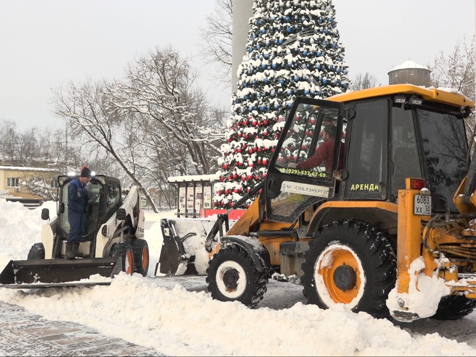Во Власихе информировать автовладельцев об уборке снега коммунальщикам помогают домовые чаты