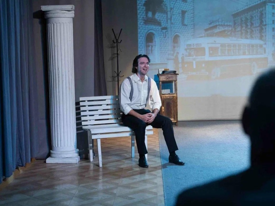 «Сердце в руках» для тыла: трогательный спектакль для семей участников СВО показали в Жуковском