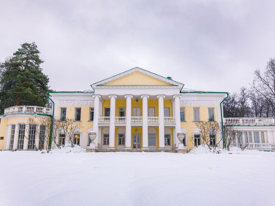 В музее-заповеднике «Горки Ленинские» представят проект «Лед и пламя»