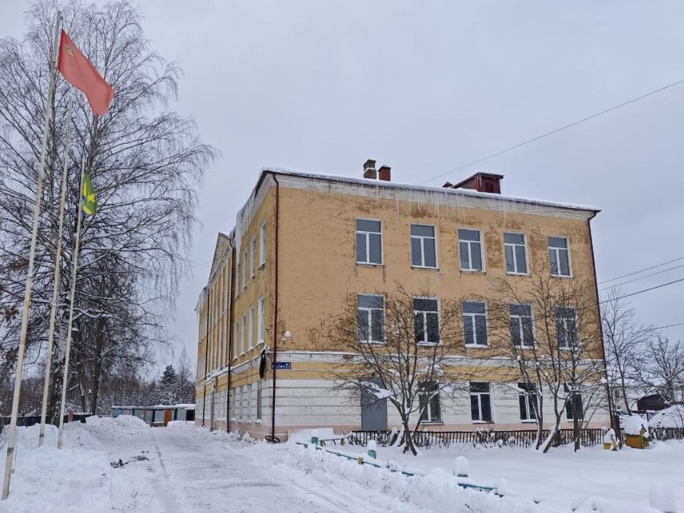 Капремонт школы №2 в Черустях: что обновят в здании 1957 года постройки к началу учебного года