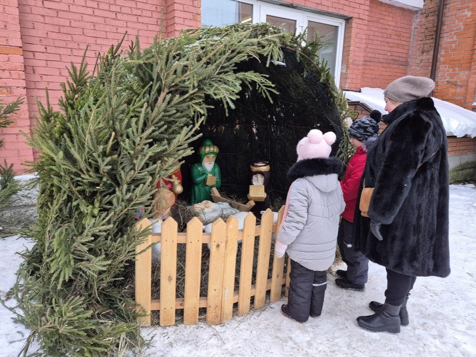 Орехово-Зуевский храм украсили к празднику Рождества Христова