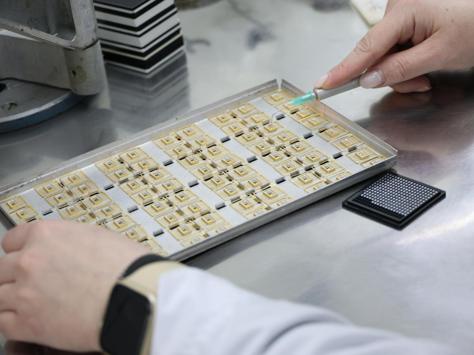 Мастера павловопосадской «кремниевой долины» продемонстрировали свои умения