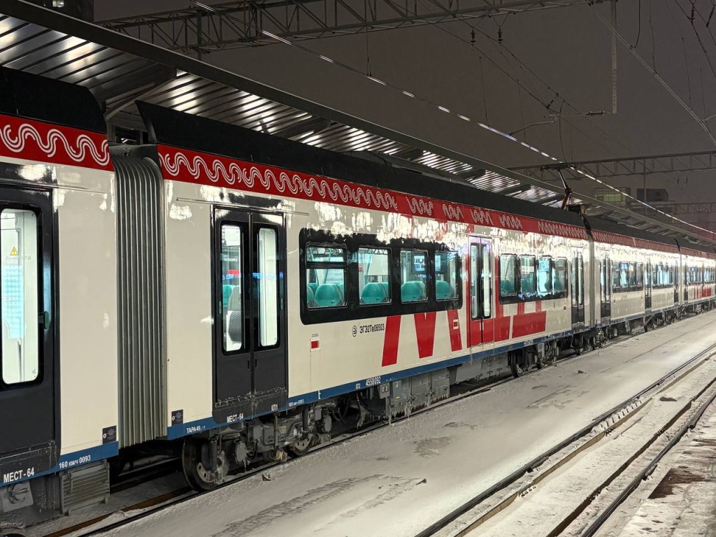 Смертельный инцидент на Курском направлении: пешеход погиб под колесами электропоезда