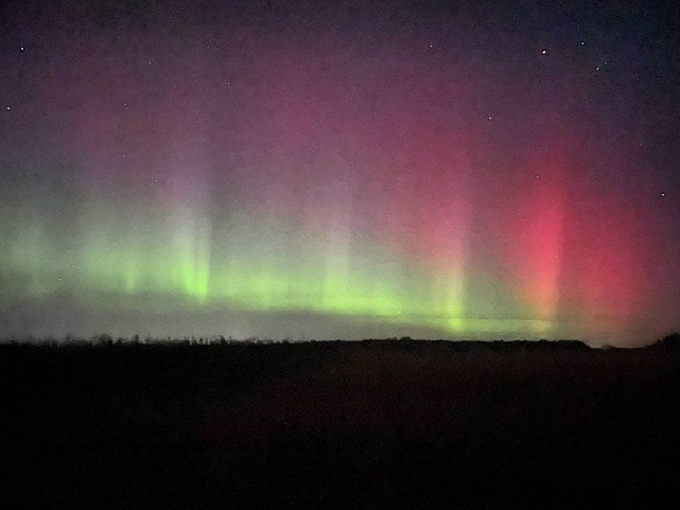 Солнечная вспышка: северное сияние может «зажечь» небо над Лыткарино