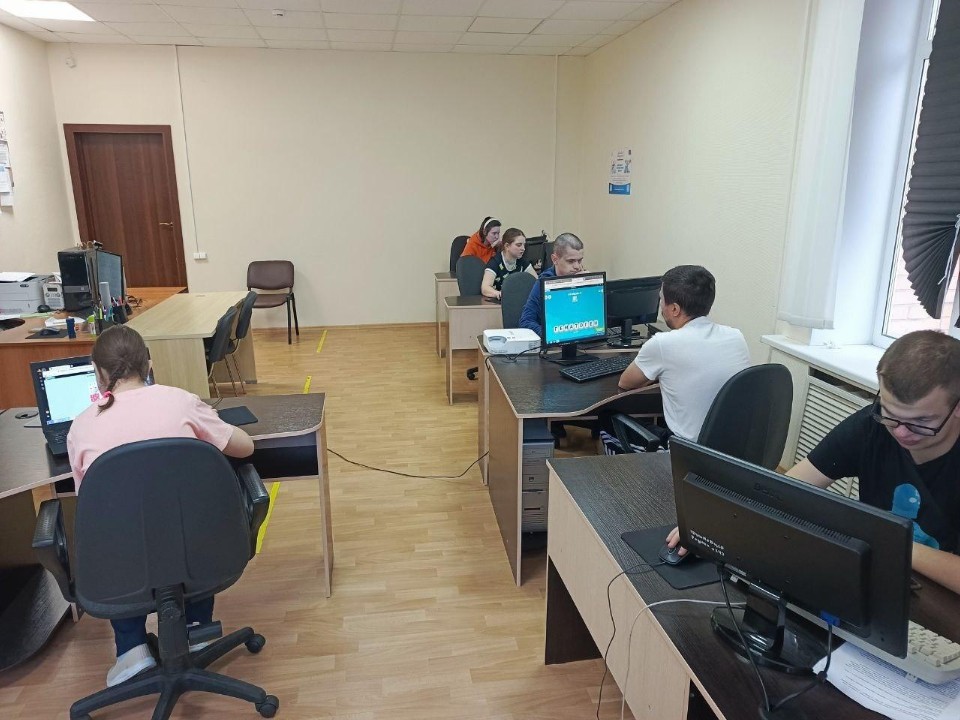 Компьютерная грамотность с «головоломками»: что необычного придумали для реабилитации в Талдоме