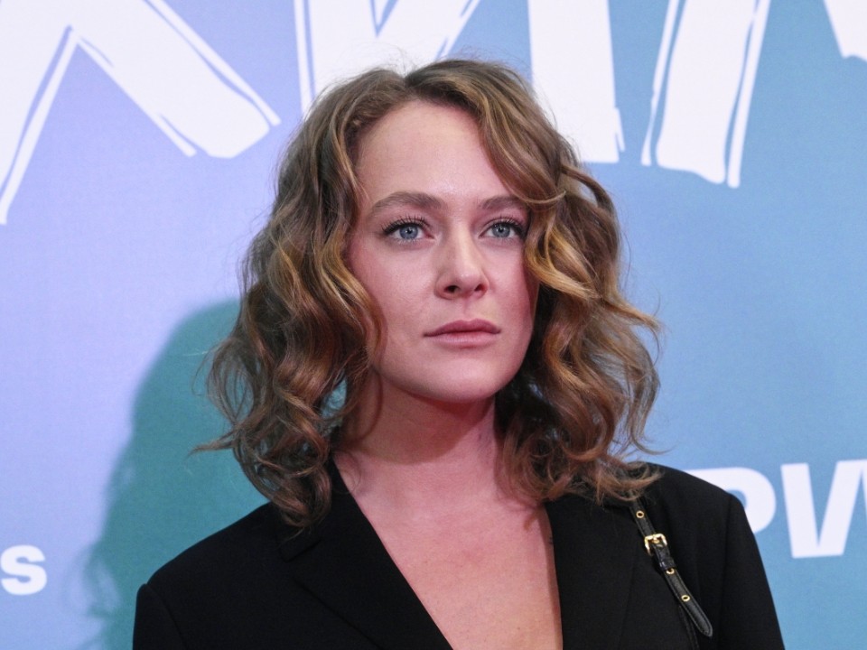 «В каком-то смысле это талант»: Аглая Тарасова впервые вышла в свет после суда