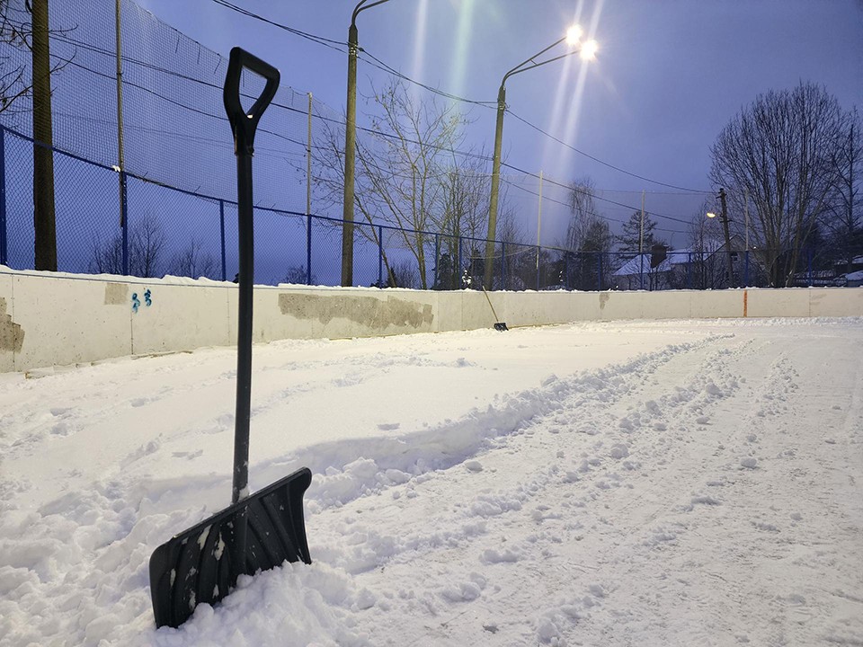 Популярный каток с естественным льдом откроют к выходным в Красноармейске