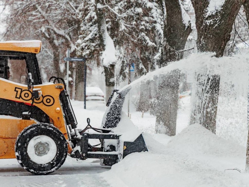 Сохранить движение и обеспечить безопасность: как в Кашире борются со снегопадом