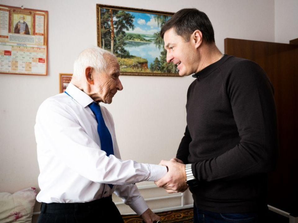 Последний залп у стен Берлина: ветеран-артиллерист из Люберец отметил вековой юбилей