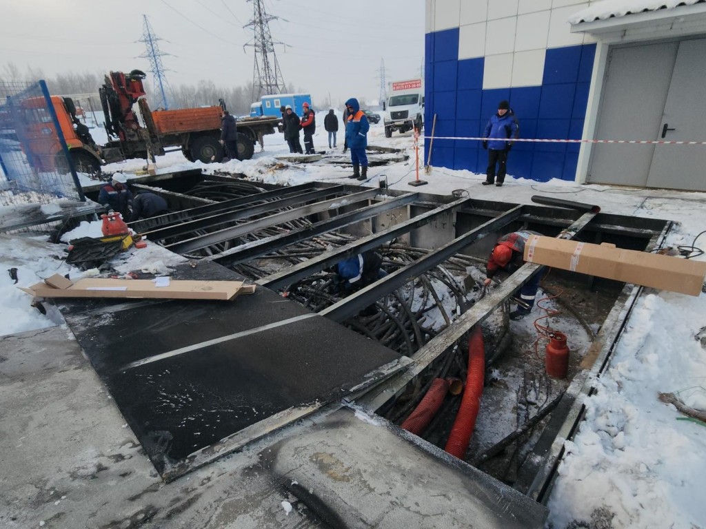 На электроподстанции «Ока» идут восстановительные работы после ночного пожара