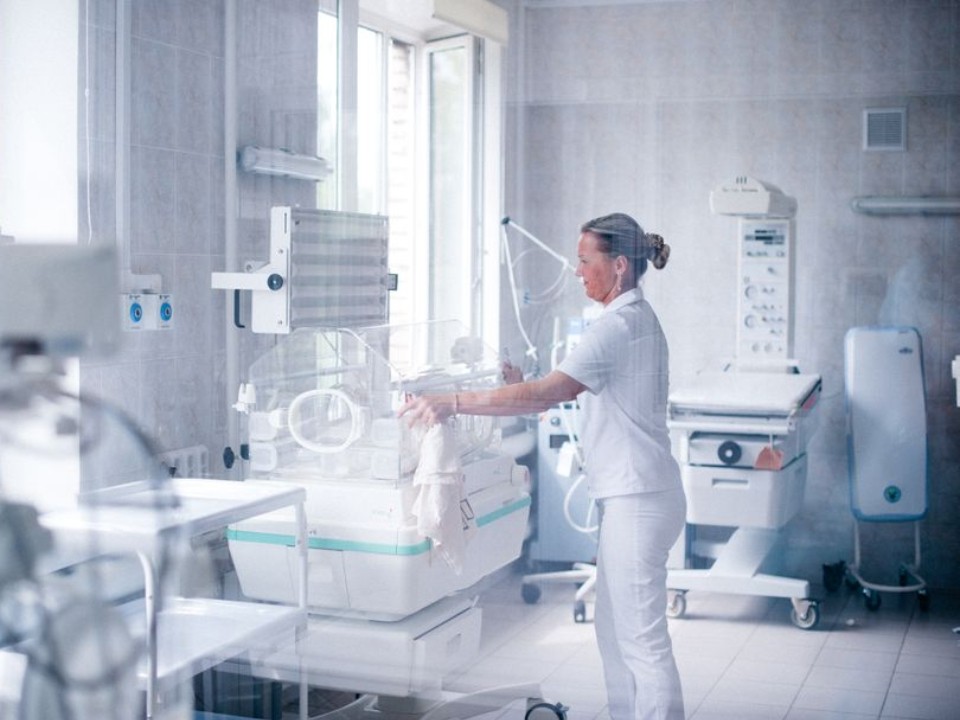 Вся семья на родах: нововведения, которые вызвали бурное обсуждение в 2026 году