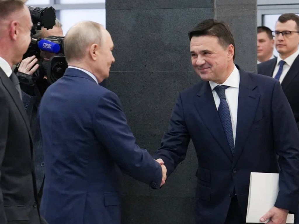 Путин подчеркнул важность совместной работы центра, регионов и бизнеса