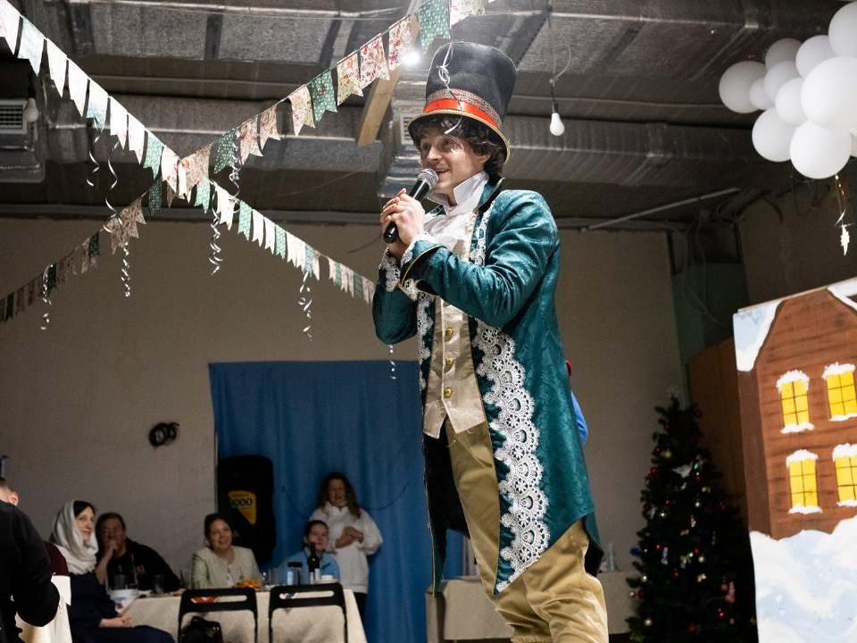 «Маленький принц» в Люберцах: воскресная студия представила рождественский мюзикл