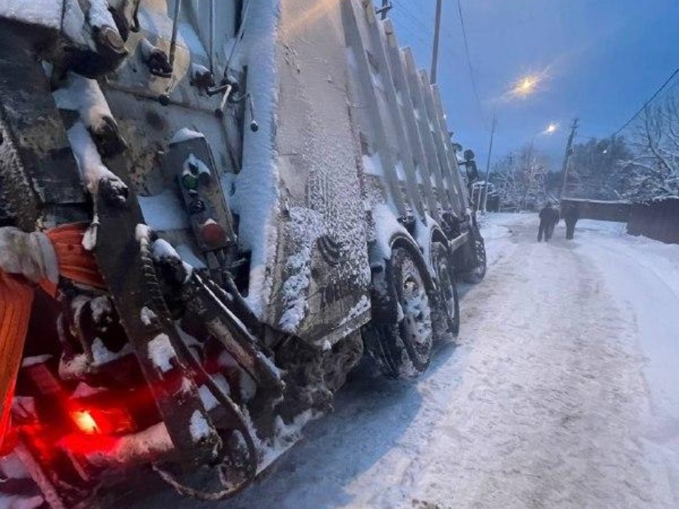 Коммунальный рекорд: почему технике двух подмосковных кластеров за 20 дней пришлось преодолеть 1,5 расстояния до Луны