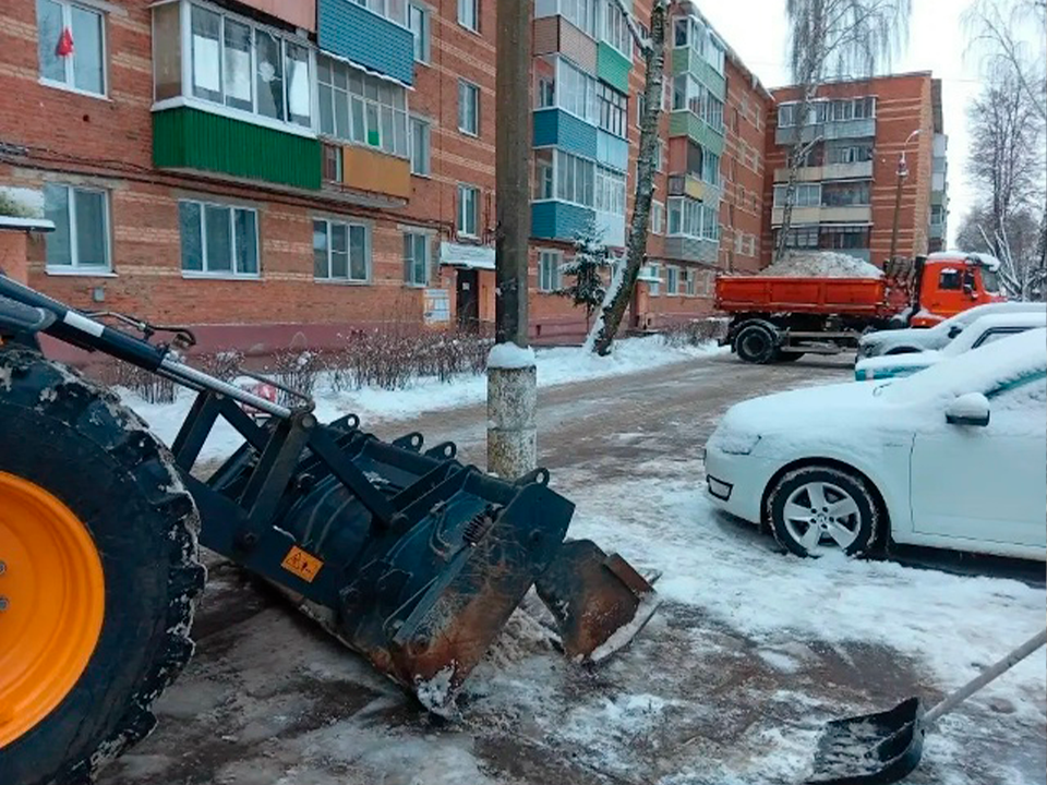 Снег вывезут из четырех дворов в Зарайске 9 января