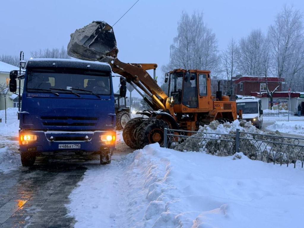 «Доедем до каждого дома!»: глава Талдома рассказал, как округ справляется с последствиями исторического циклона