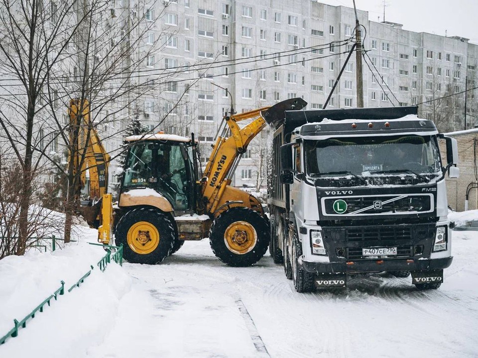 Коммунальные службы Щелкова перешли на усиленный режим работы из-за снегопада