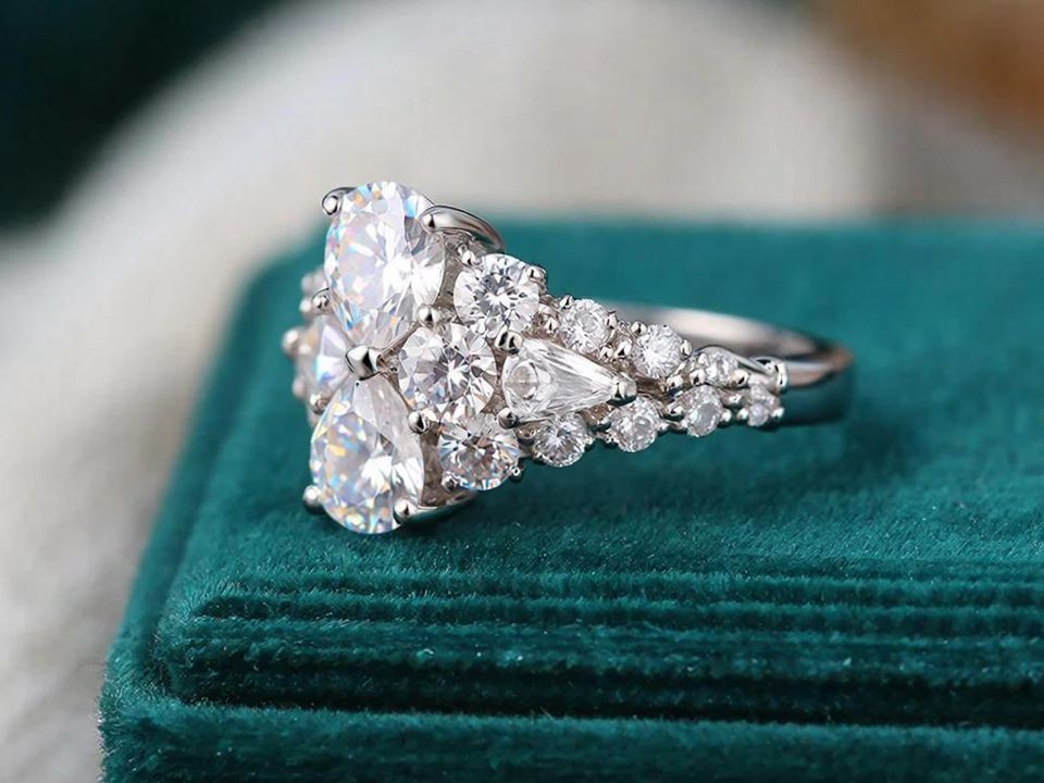 Какие украшения вошли в тренд в 2026 году: дешево, сердито и с бриллиантами