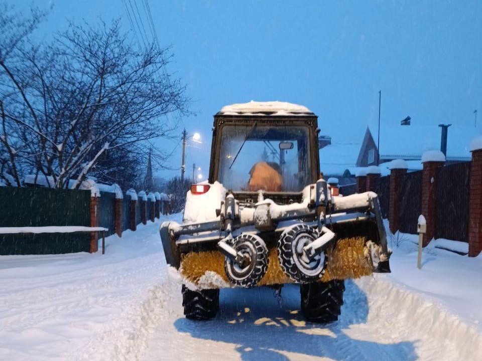 В Домодедове в уборке снега задействованы более 170 единиц техники