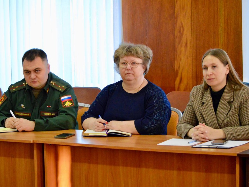 Бесплатная правовая консультация: в Можайске оказали юридическую помощь участникам СВО и их близким