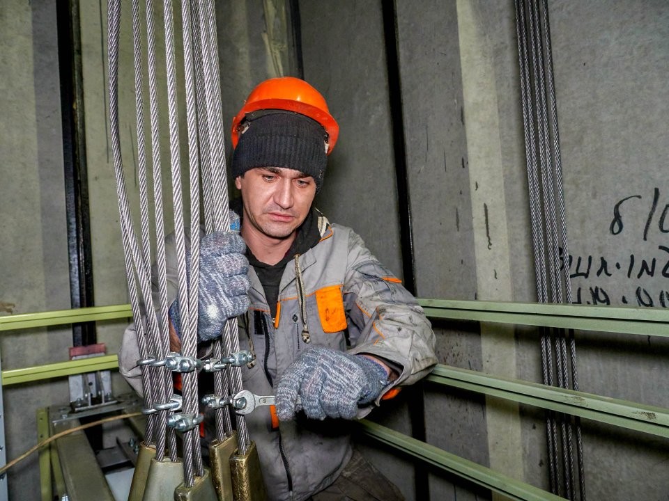 На Южной,9 лифты запущены и работают в штатном режиме