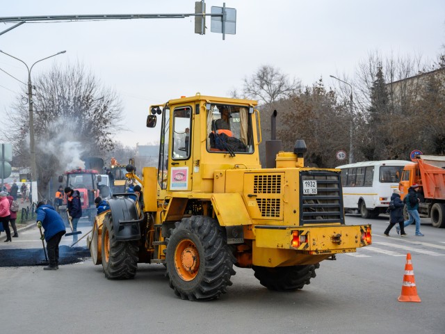 Более 22 километров на 68 участках дорог отремонтировали в Воскресенске в 2025 году