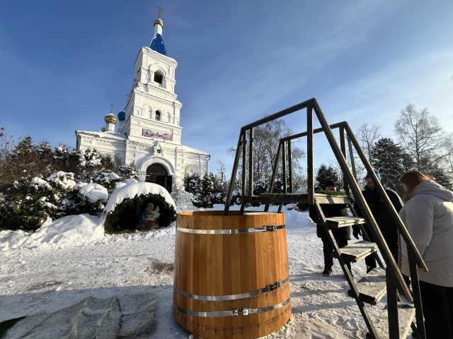 В деревне Андреевские Выселки православные на Крещение нырнут в чан