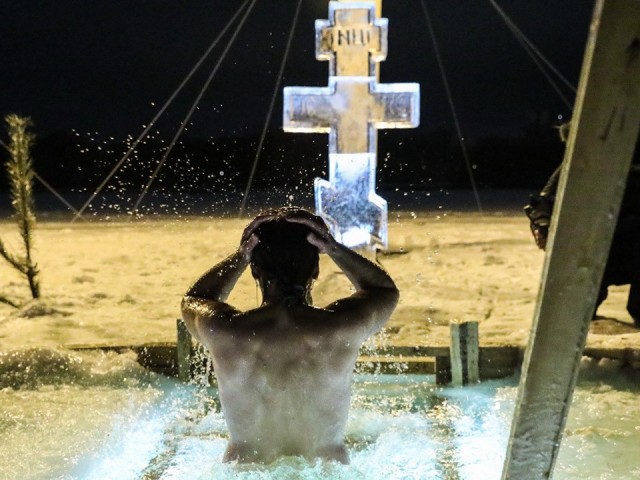 Крещенские купели в Подмосковье будут работать весь день 19 января