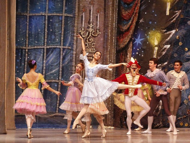 Волшебство для крымчан: «Русский балет» подарил зрителям рождественское чудо в виде бессмертного «Щелкунчика»