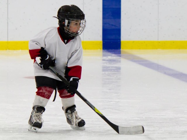 Каток в парке откроется после заливки
