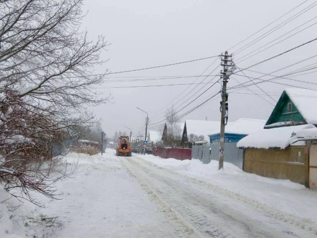 Днем и ночью: в Егорьевске последствия снегопада устраняют в круглосуточном режиме