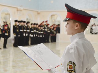 Строевая подготовка и бальные танцы: в ступинском лицее №1 откроют кадетский класс