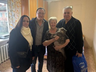 Вынужденным переселенцам из Артемовска помогли с лекарствами