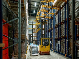 Роспотребнадзор приостановил ввоз смесей Nestlé из‑за возможного содержания токсина