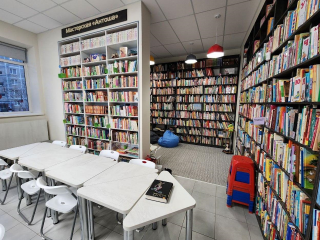 Лидерские качества и коммуникабельность: в библиотеке Чехова ищут нового заведующего